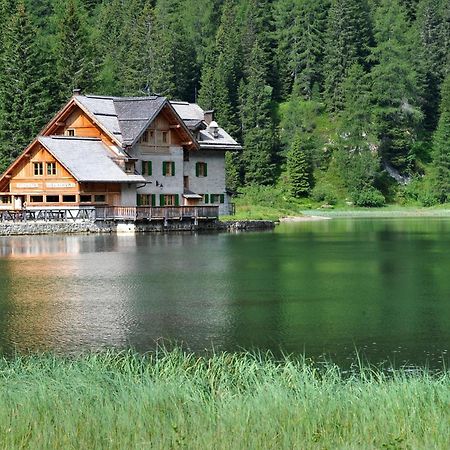 Rifugio Lago Nambino Madonna Exterior foto
